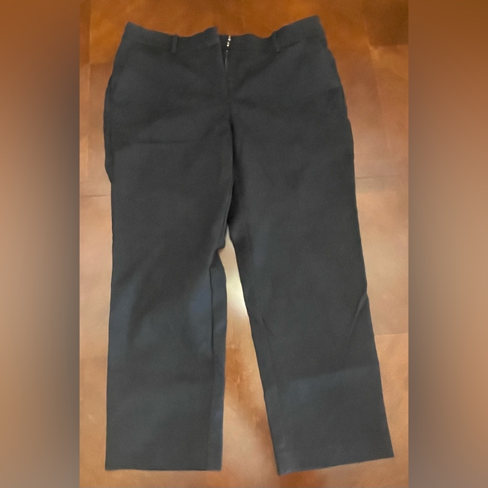LOFT sz 12 Black Curvy Trousers
